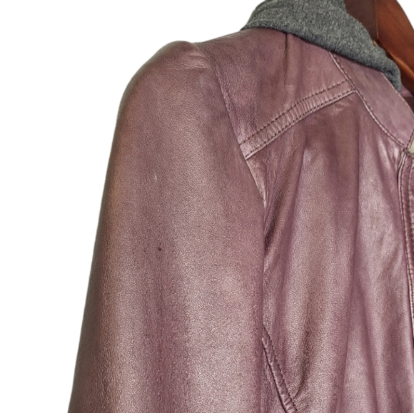 HINGE Leather Hooded Jacket. Ladies Size XS - Picture 2 of 16